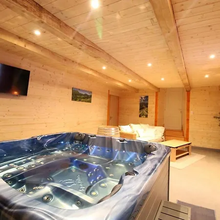 بيت للعطل Maison De Montagne Renovee, Proche Du Ski, Rando, Peche, Cascades, 5 Chambres, Jardin, Animaux Acceptes - Fr-1-742-56